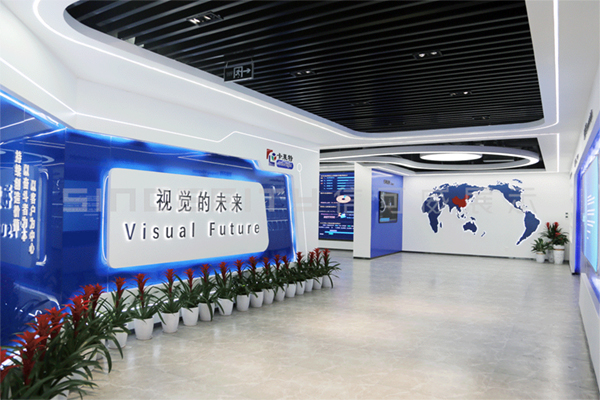 卡萊特展廳設(shè)計(jì)現(xiàn)場圖